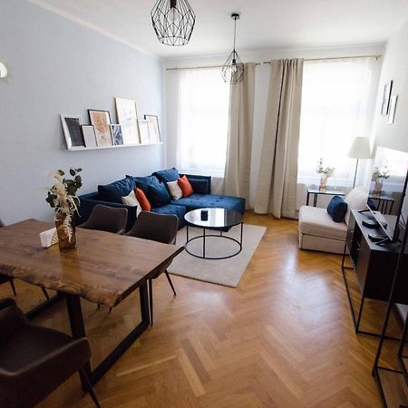 Casarina - Stilvoller Altbau In Zentraler Lage Daire Dresden Dış mekan fotoğraf