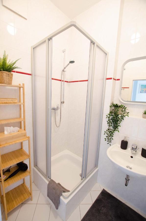 Casarina - Stilvoller Altbau In Zentraler Lage Daire Dresden Dış mekan fotoğraf