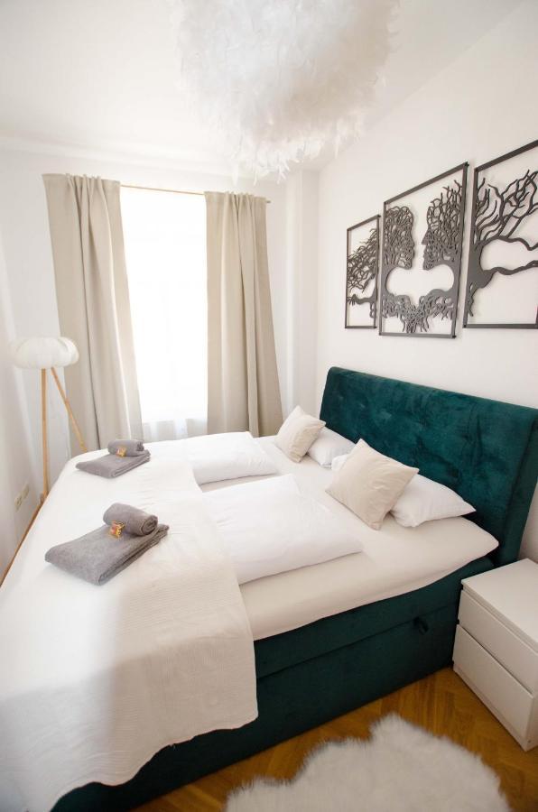 Casarina - Stilvoller Altbau In Zentraler Lage Daire Dresden Dış mekan fotoğraf